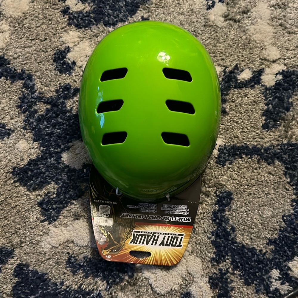 Tony Hawk Like Green Helmet Age 8+